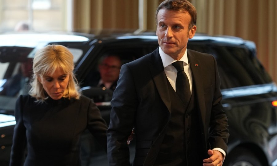 Emmanuel Macron i Brigitte Macron