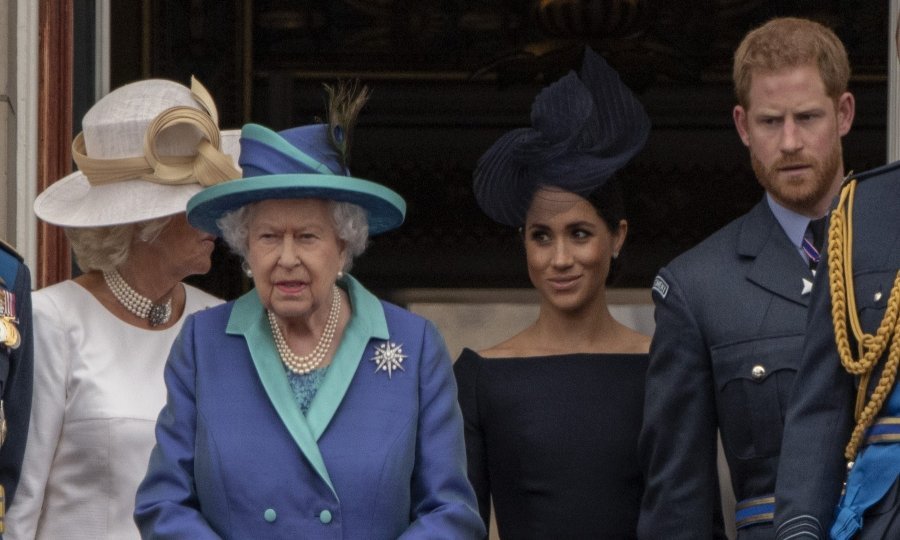 Kraljica Elizabeta II, Meghan Markle i princ Harry