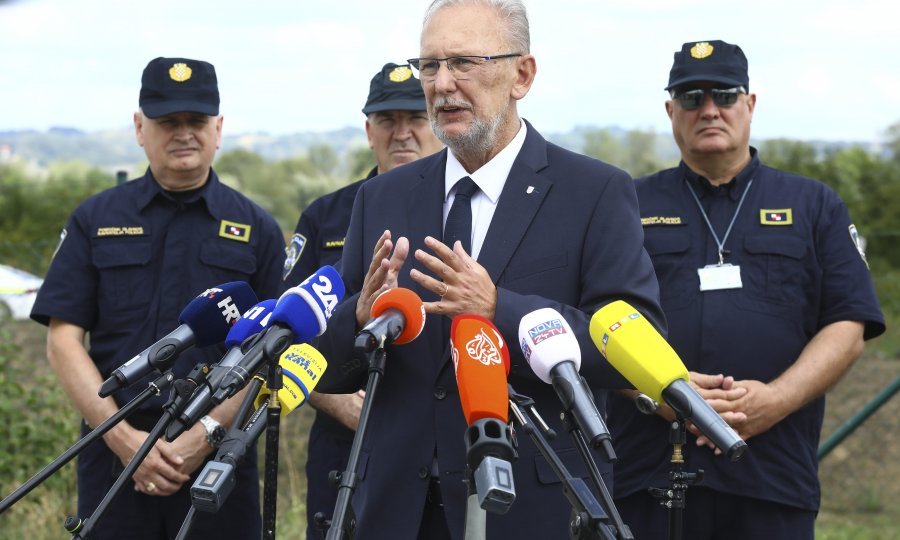 Davor Božinović
