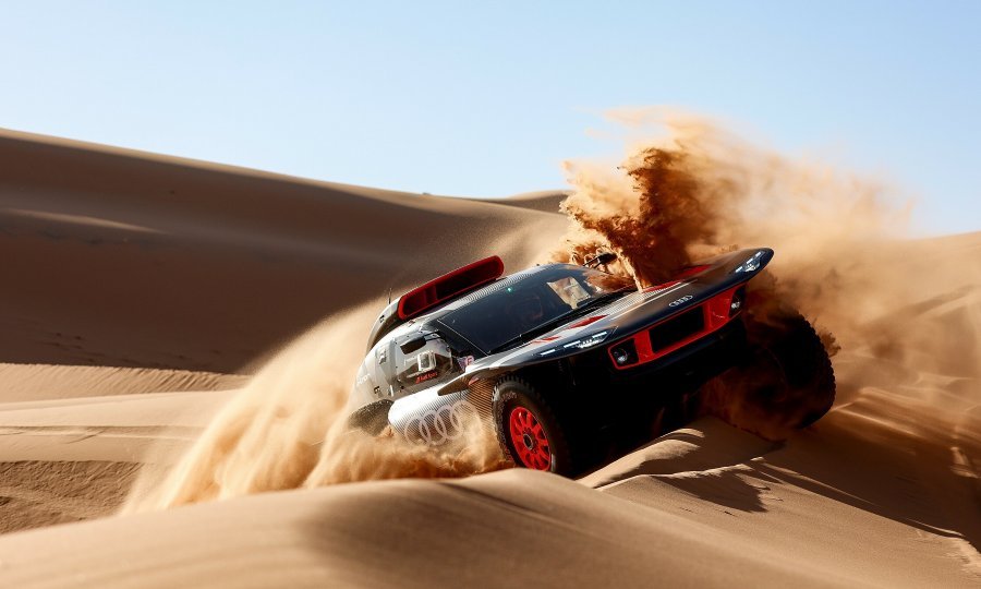 Audi RS Q e-tron za reli Dakar 2023. štedi više od 60 posto CO2