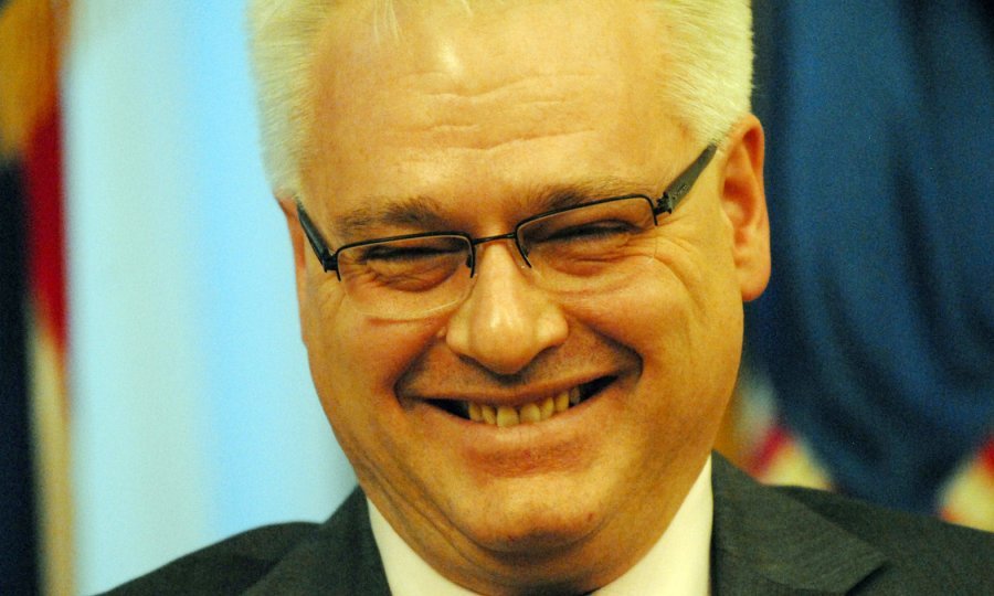 33 Ivo Josipović