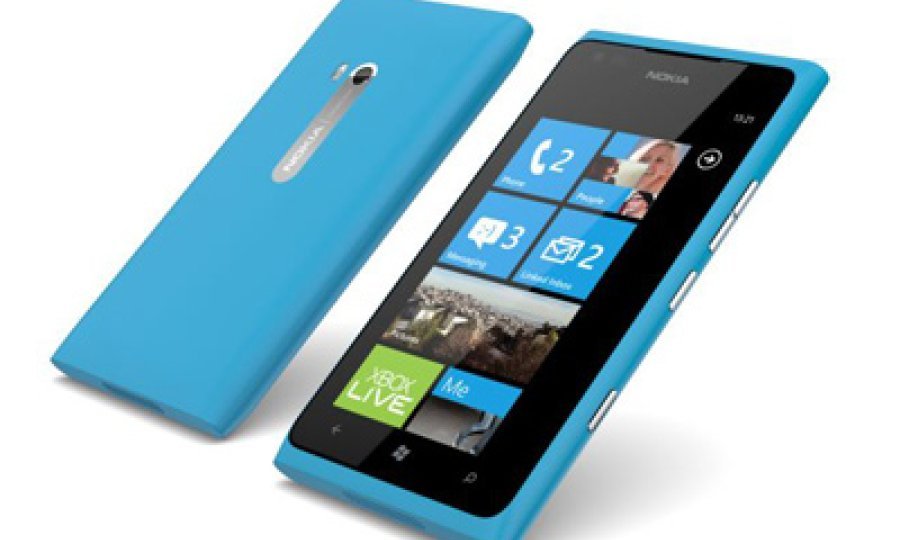 Nokia Lumia 900