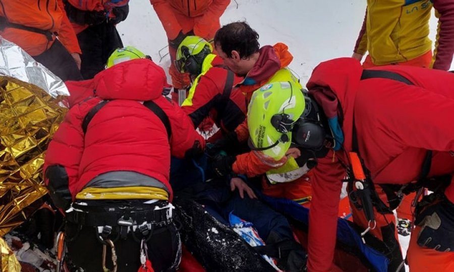 Spašavanje ozlijeđenog skijaša u Sloveniji