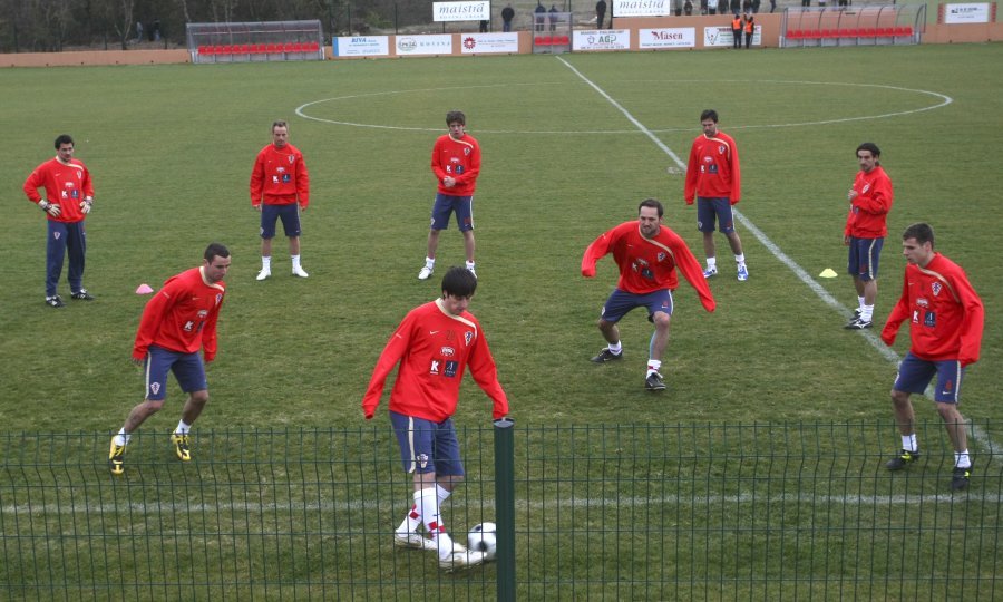 Nikola Kalinić, Darijo Srna, trening reprezentacije