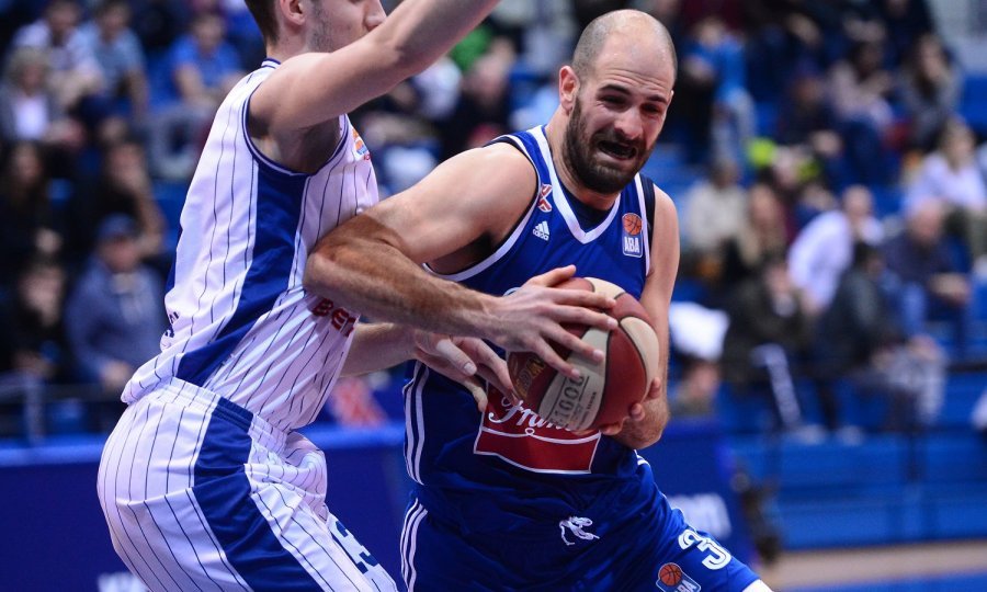 Željko Šakić ( KK Cibona)