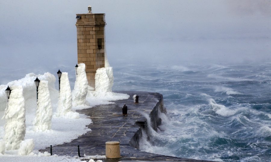 BURA SENJ