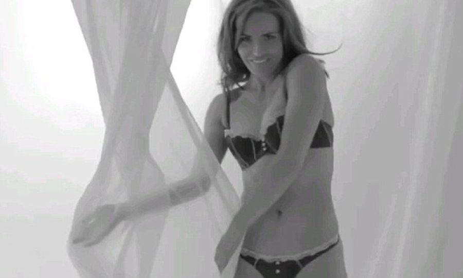 SOPHIE ANDERTON