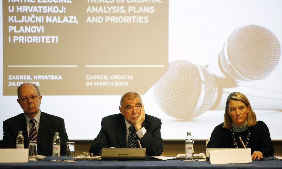 Jakić, Mesić i Teršelič