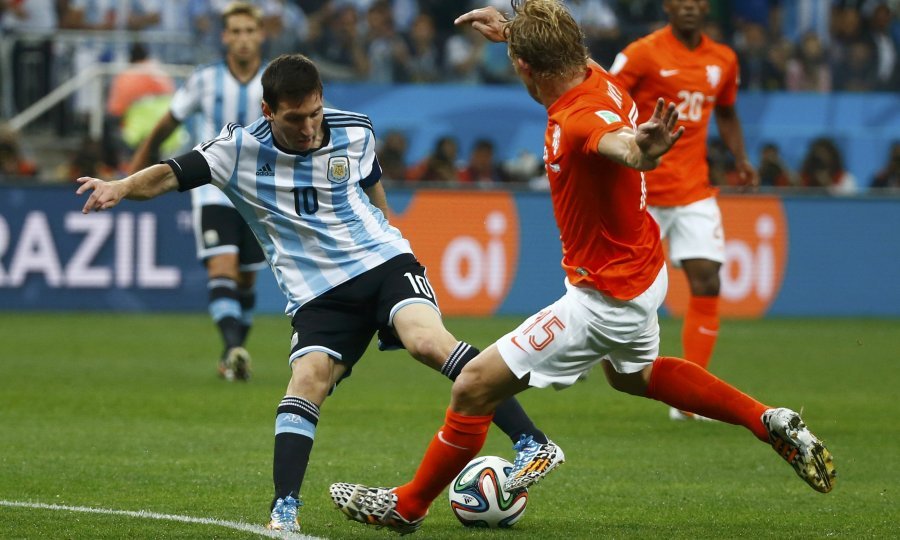 Lionel Messi i Dirk Kuyt