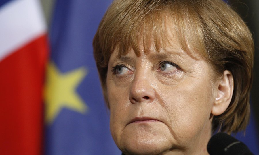 Angela Merkel ljuta