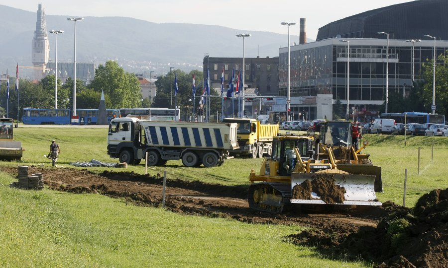 Bandićeva fontana kod NSB-a (5)