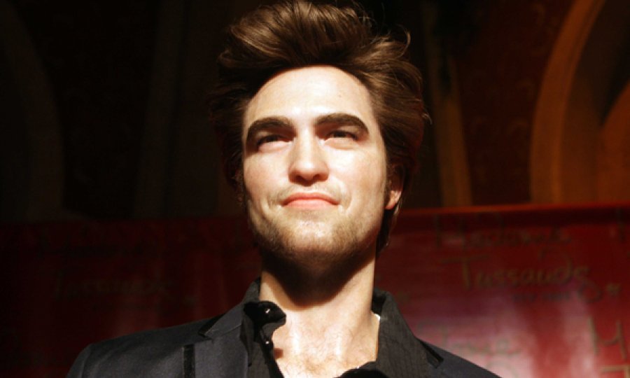robert pattinson voštana figura