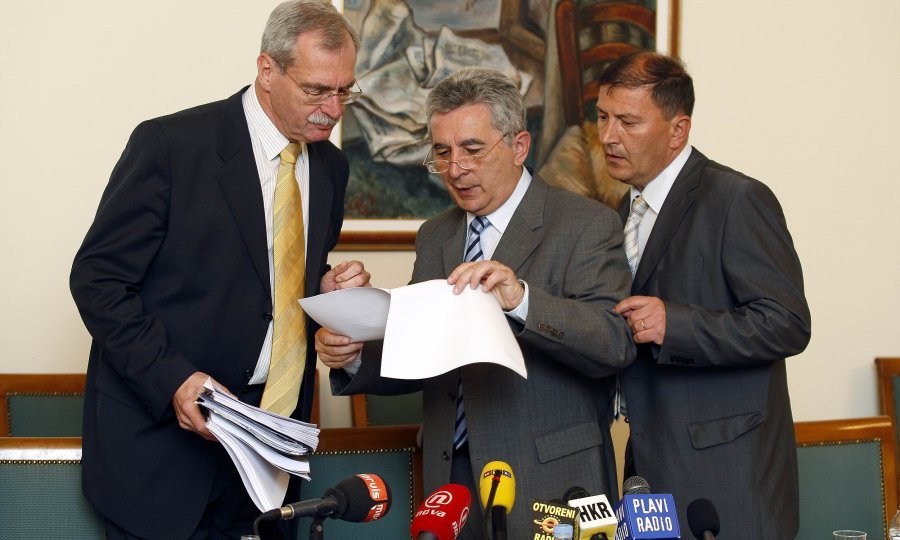 Krnje povjerenstvo Hebrang, Markovinović i Tomljanović