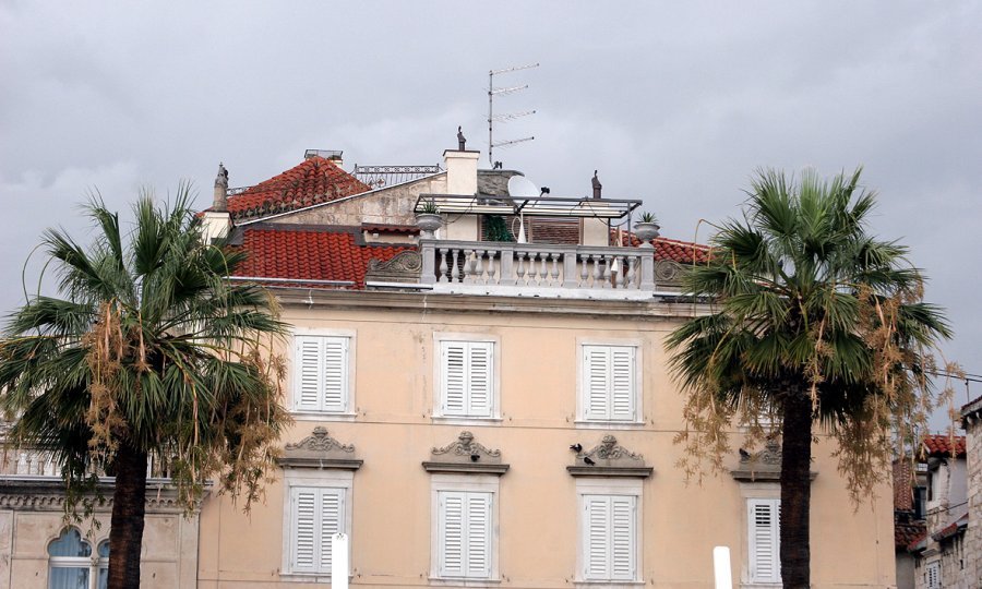 Split Riva nekretnina 01