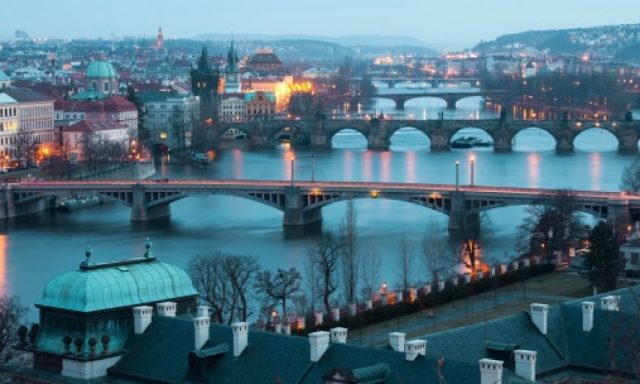 grad PRAG