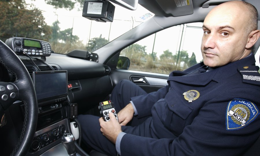 policajac policija