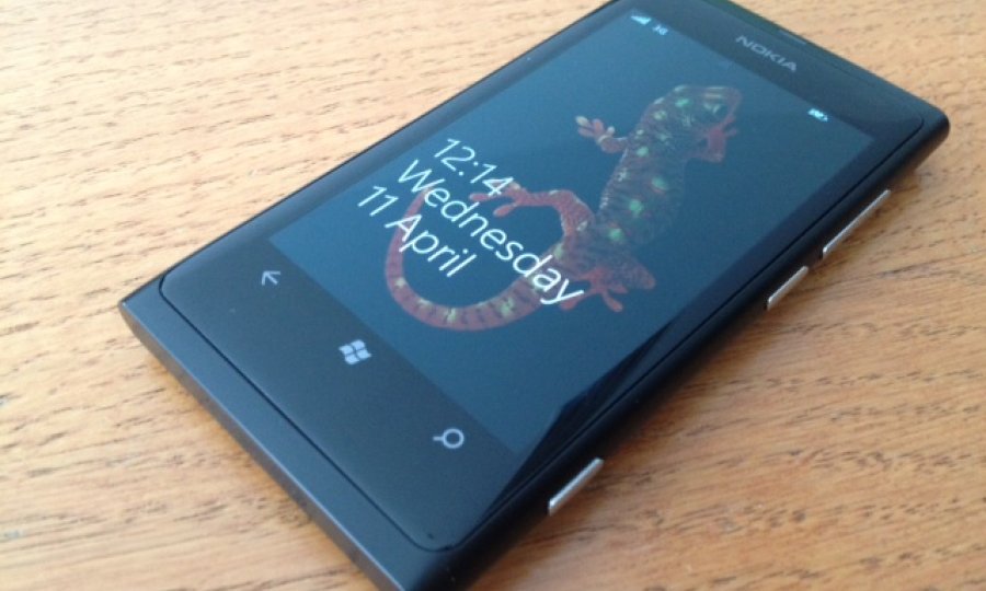 Nokia Lumia 800