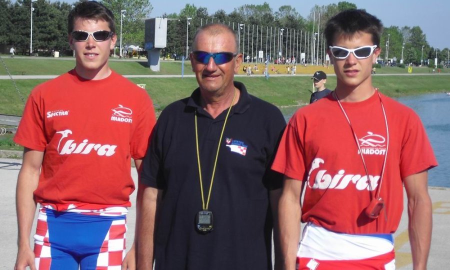 Vedran Radonić, trener Nikola Bralić i Luka Radonić (slijeva) - ove godine sudjelovat će na SP-u za veslače do 23 godine