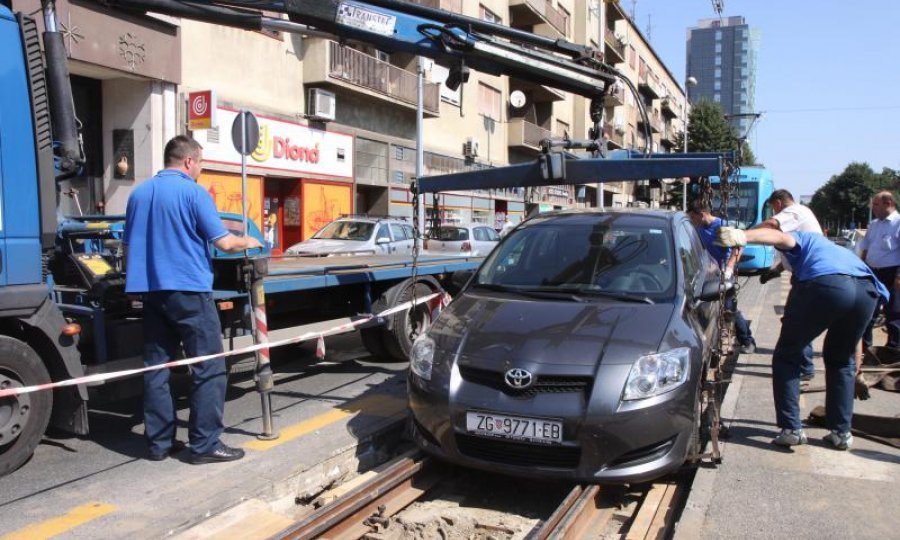 auto u savskoj