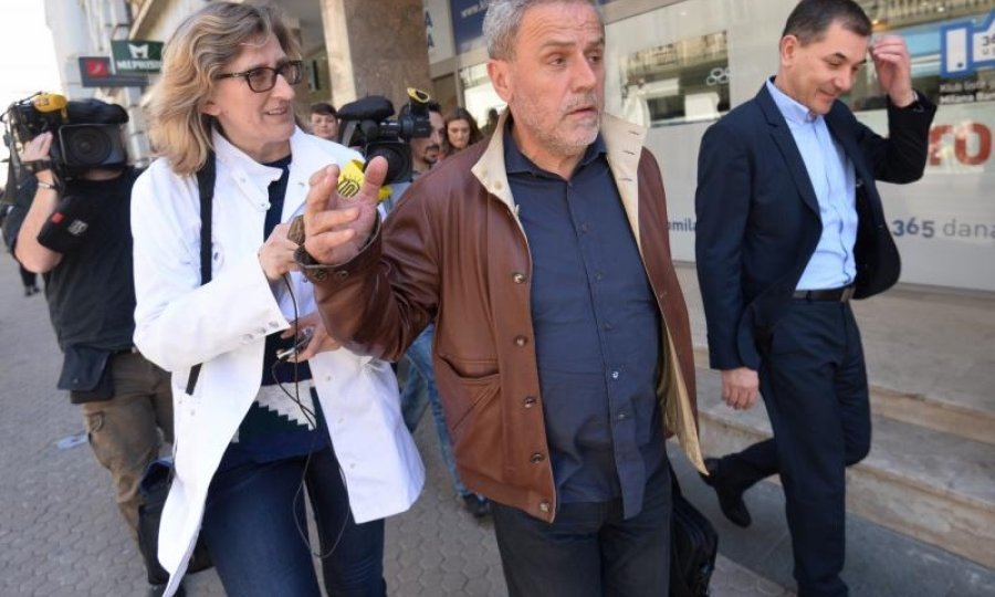 Bandić nakon odluke Županijskog suda posjetio svoju stranku (1)