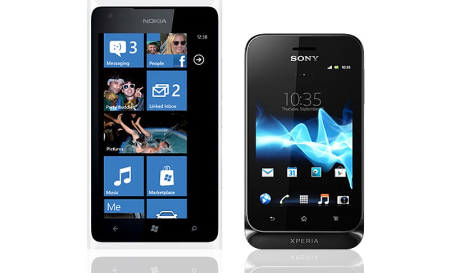 Nokia Lumia 900 Sony Xperia Tipo