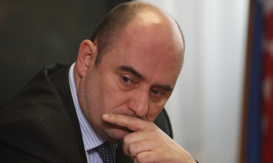 Milijan Brkić mora napisati novi diplomski rad jer je utvrđeno da je stari plagirao
