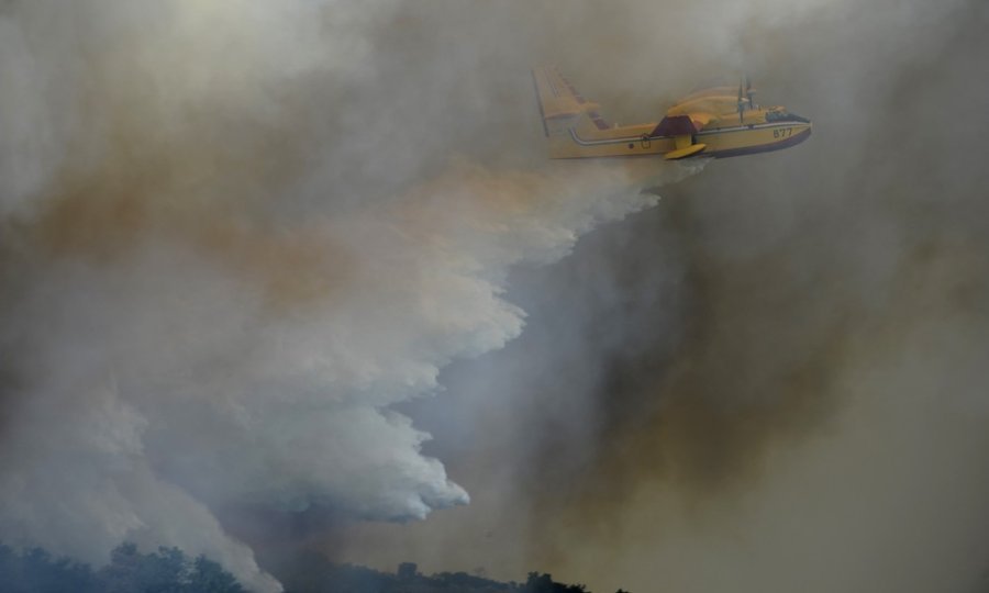 Požar u Vodicama (1)