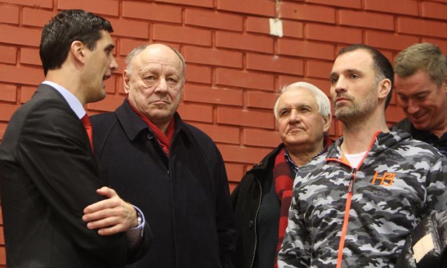 Veljko Mršić u društvu Mateja Mamića i Mirka Novosela