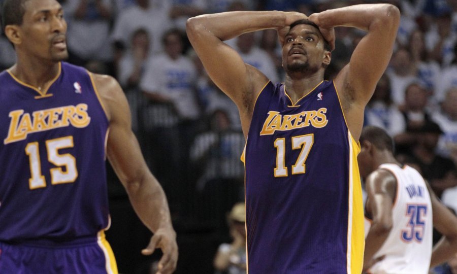 Andrew Bynum i Metta World Peace