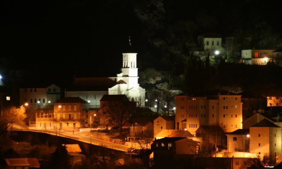 Vrgorac - noćna panorama