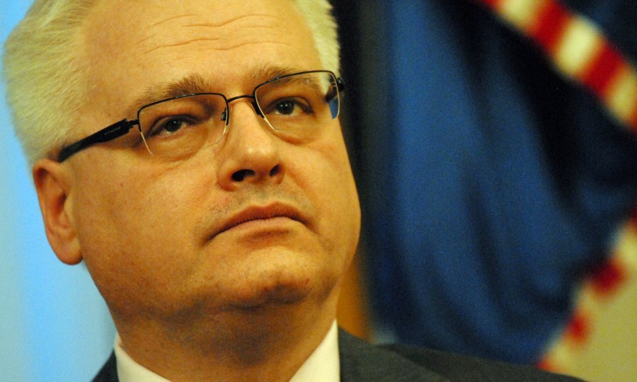 28 Ivo Josipović