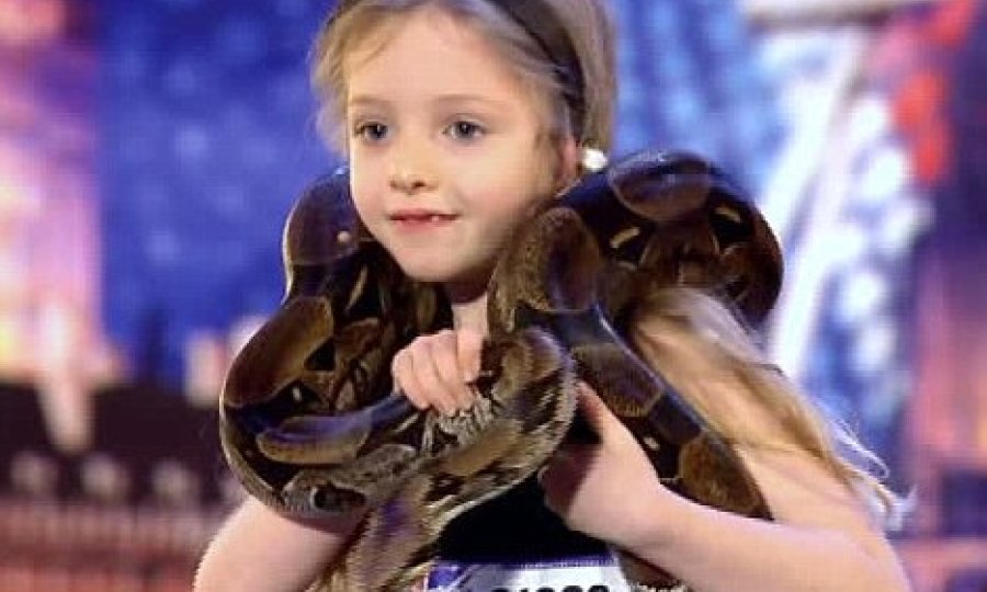 olivia binfield zmija boa udav