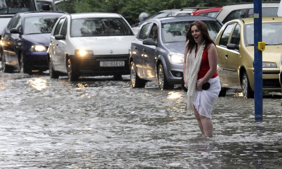 Kiša uzrokovala poplave u Dubrovniku