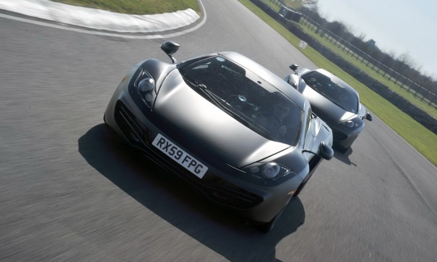 McLaren-MP4-12C-105