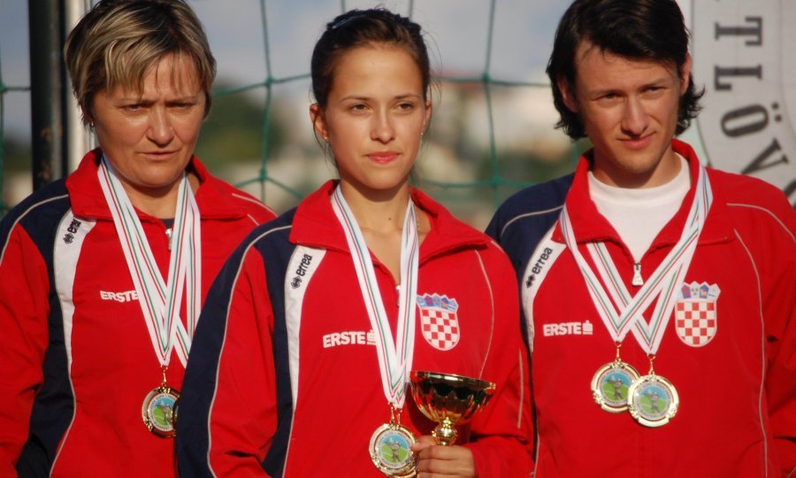 Branka, Valentina i Domagoj Pereglin