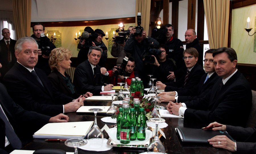 Ivo Sanader i Borut Pahor sa suradnicima