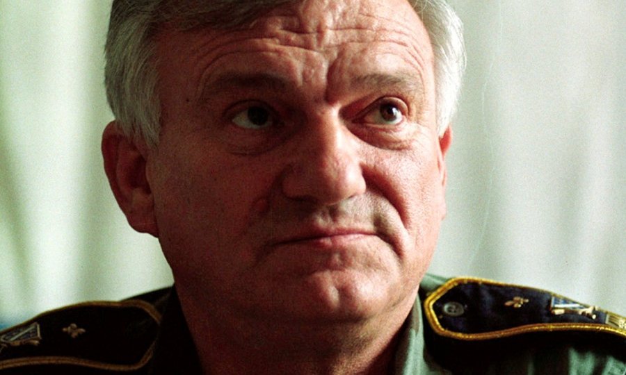 Jovan Divjak, 1995.