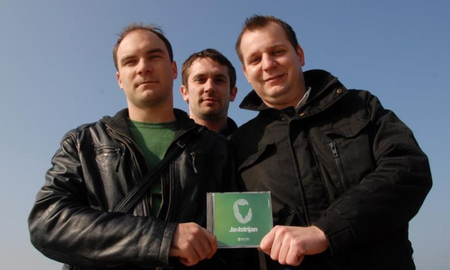 MLADI IDS