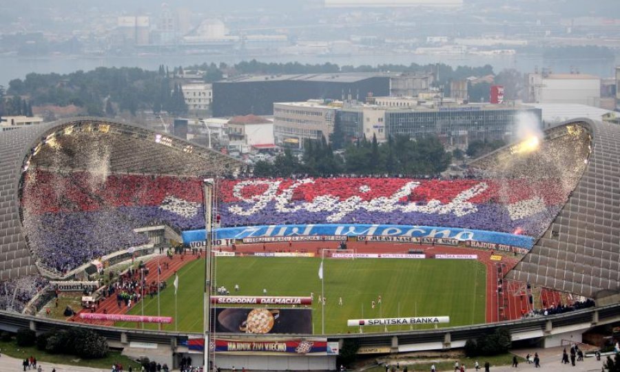 Torcida koreografija 100. rođendan Hajduka