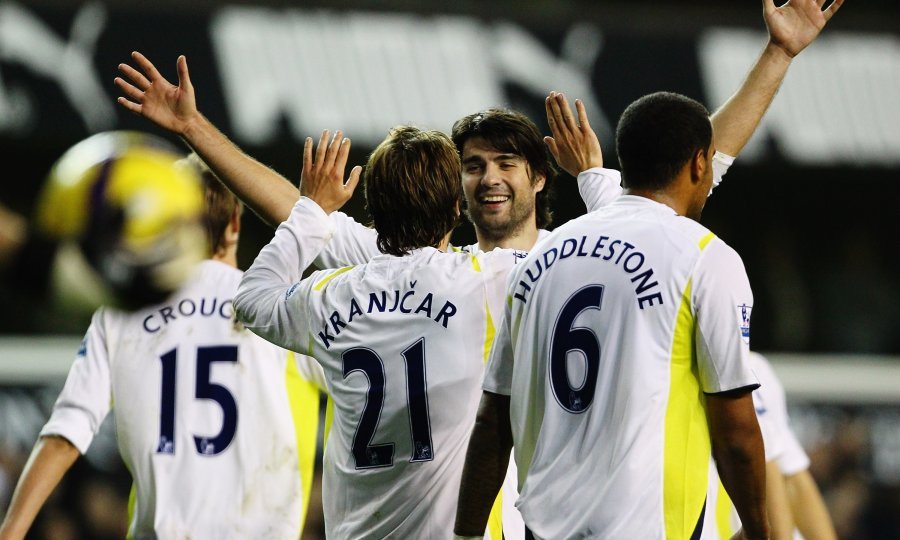 Niko Kranjčar, Vedran Čorluka, Tottenham 2009-10