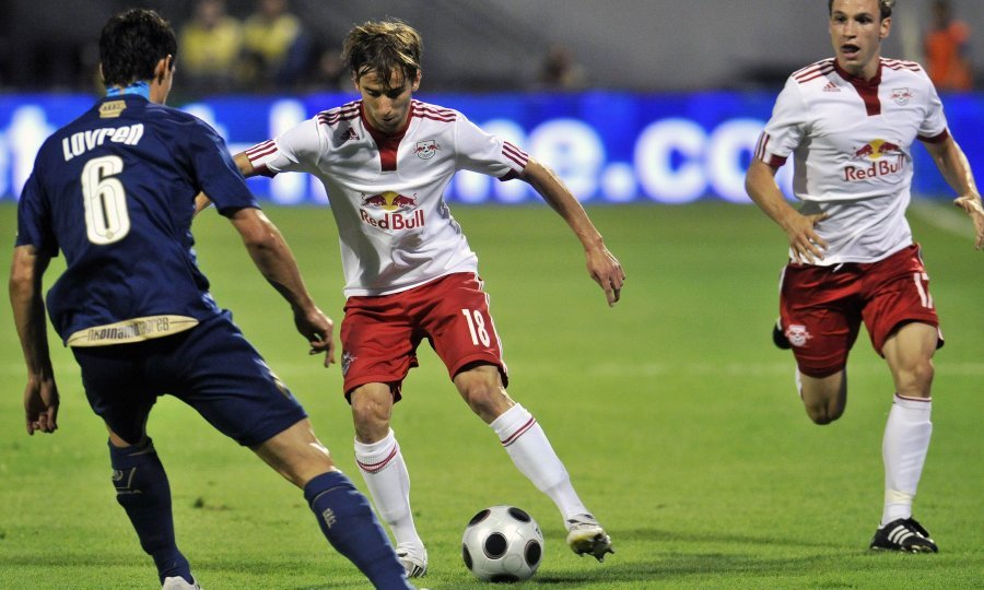 Dejan Lovren i Dušan Švento (dinamo - red bull)