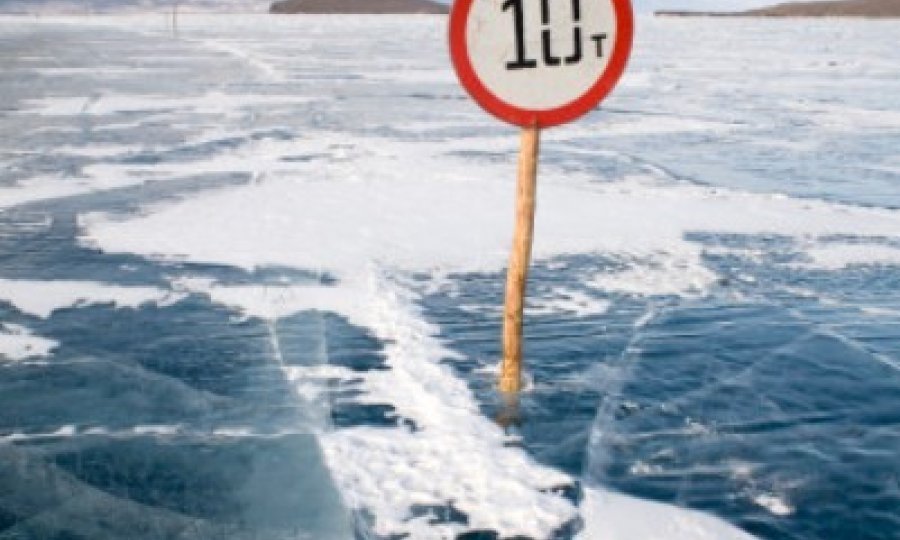 Bajkalsko jezero led