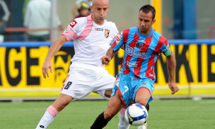 Giuseppe Mascara (desno, Catania)