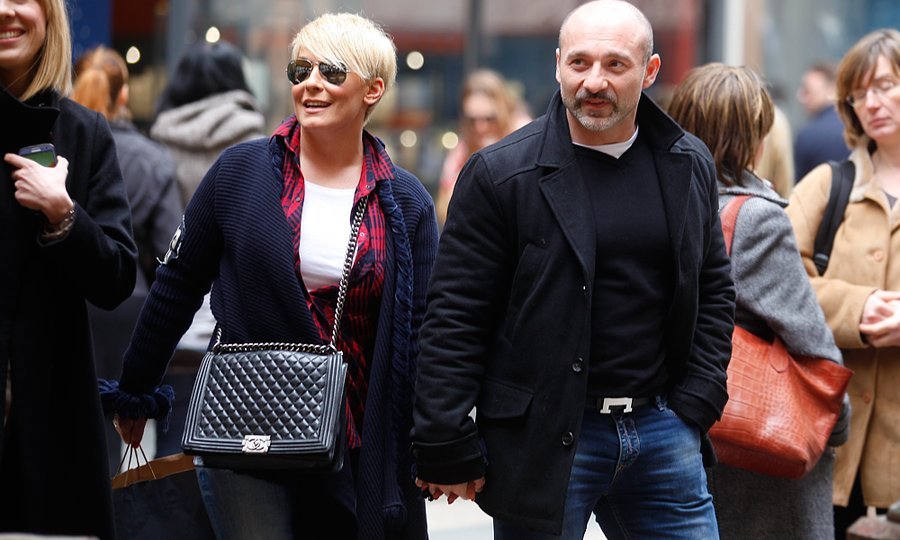 Indira uz zaručnika Miroslava Levka (2)