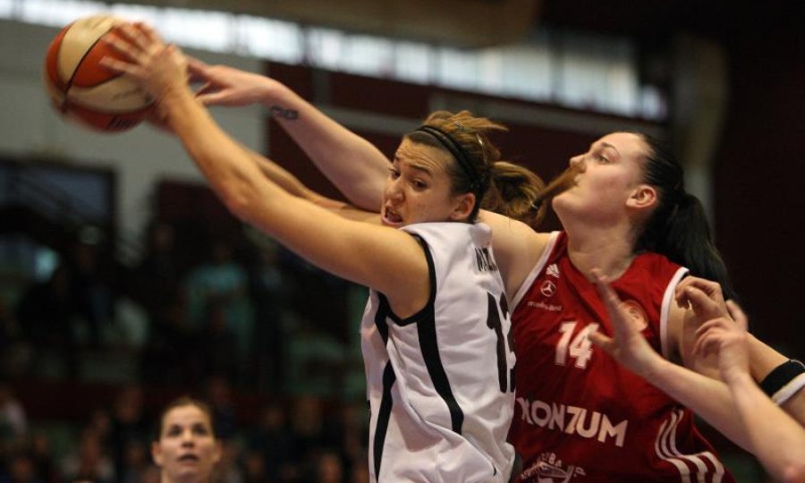 Mirna Mazić i Klaudia Periša
