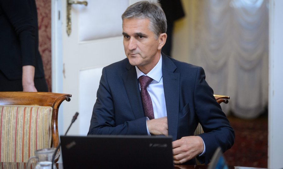 Ministar državne imovine Goran Marić