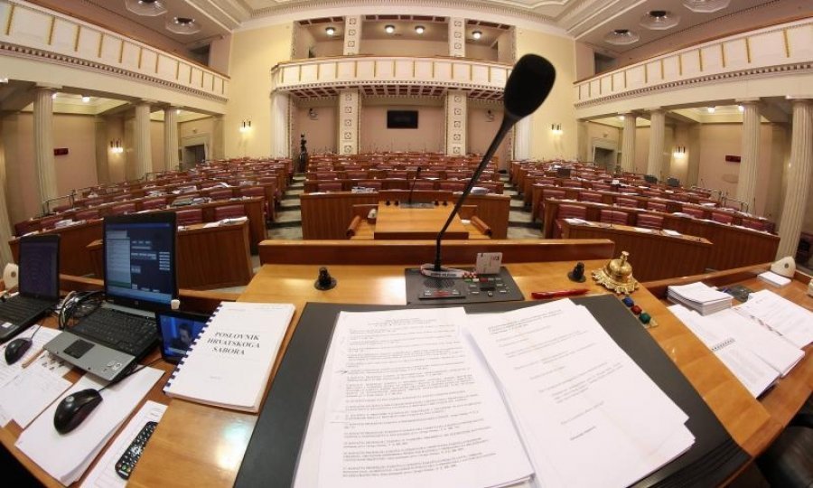 Prazna sabornica