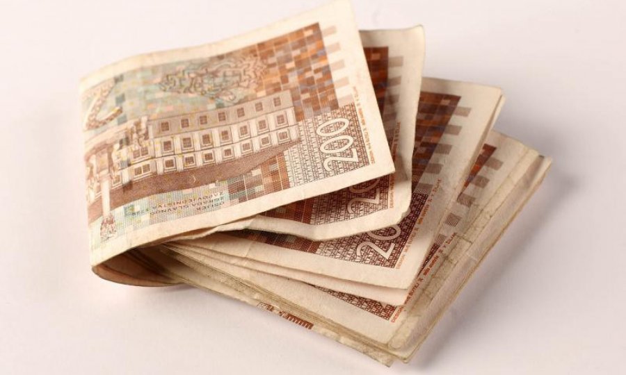 200 kuna kune