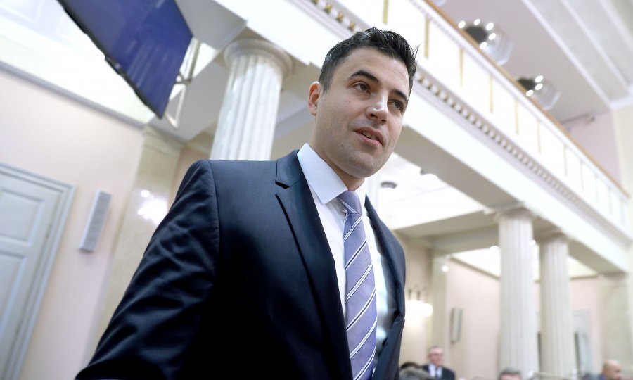 Davor Bernardić