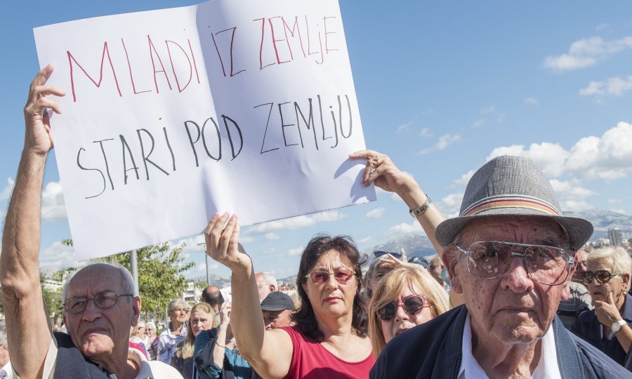 Prosvjed umirovljenika